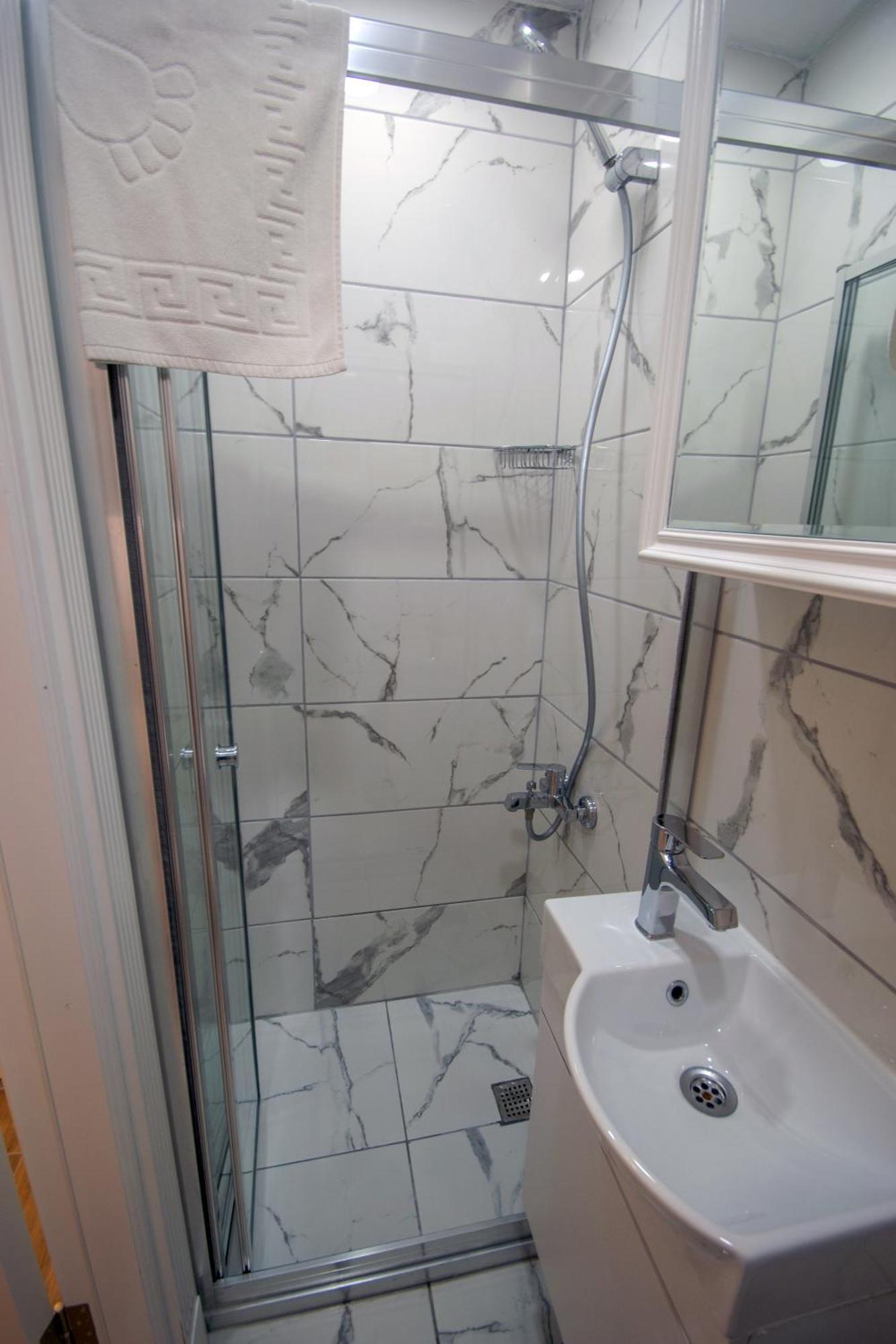 Iq Hotel Beyoglu Istambul Exterior foto